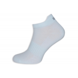Sport. Biele pánske krátke ponožky.